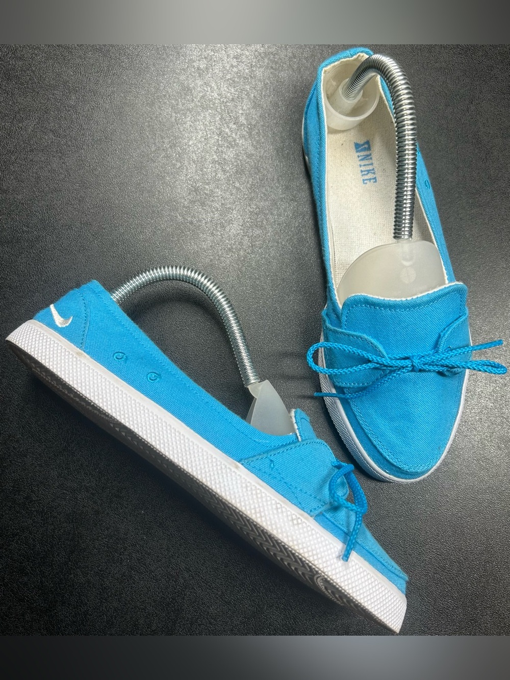 Nike Size 8 6.0 Balsa Lite Canvas Baby Blue Slip On Loafers